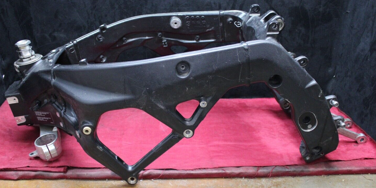 Re・union 2014 BMW S1000RR Frame w/ Lower Triple Tree *R* #39773 | eBay