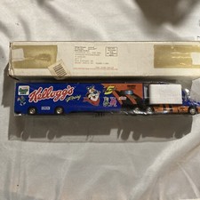     Kelloggs Cereal Nascar Racing Terry Labonte Trailer Transport Truck    
