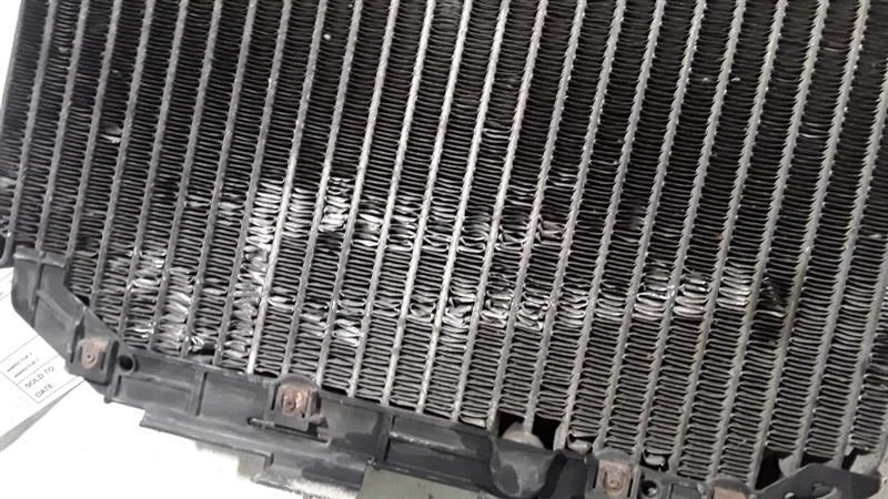 1998 TOYOTA AVALON AC CONDENSER - Image 3 of 4