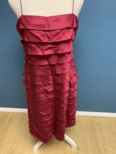 Red Dress Silk Blend Knee Length Spaghetti Strap Cocktail dress Nine West Size 8
