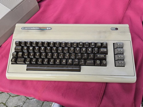 C64 1 I Commodore & ROM Box Vintage 1541 Computer DISKETTENLAUFWERK - Picture 3 of 15