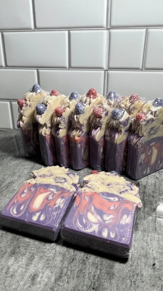 Handmade Black Raspberry Vanilla Soap Gift Scented Cold Process Soap Bar 8.5oz - Image 3 of 4