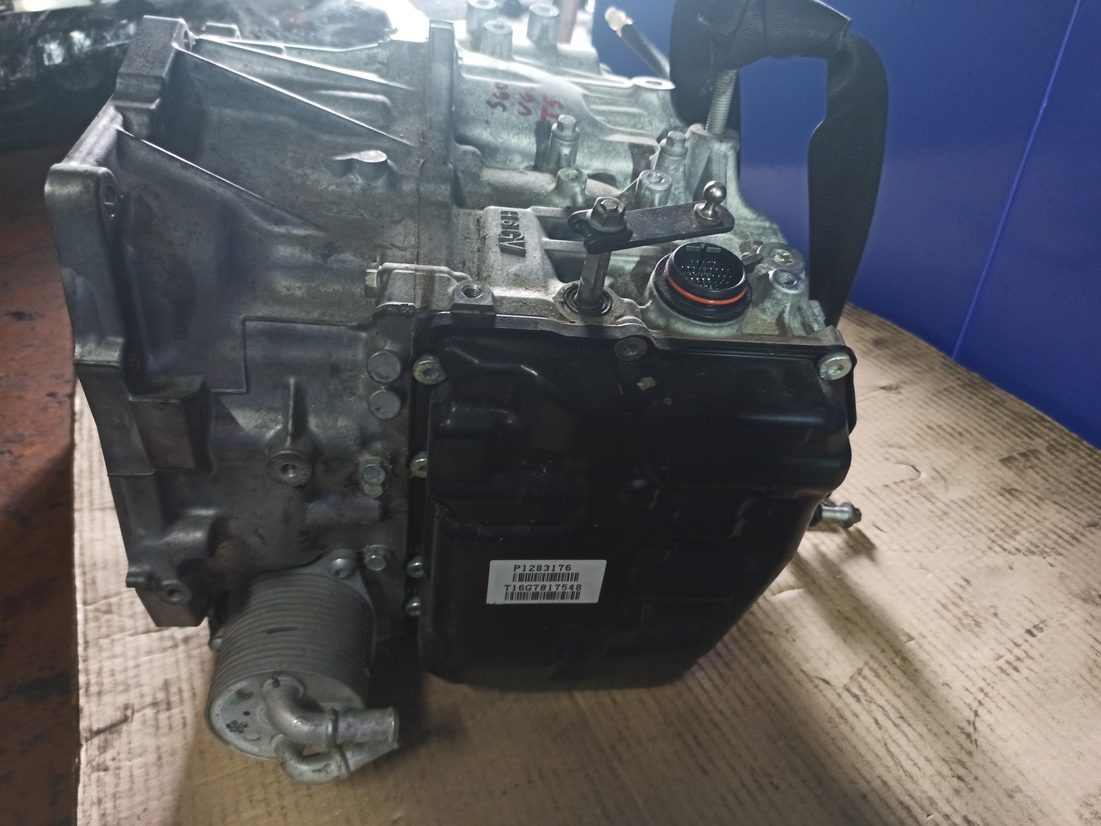 VOLVO V60 T5 Gearbox 1283176 36011260 2.00 Petrol 180kw 2017 