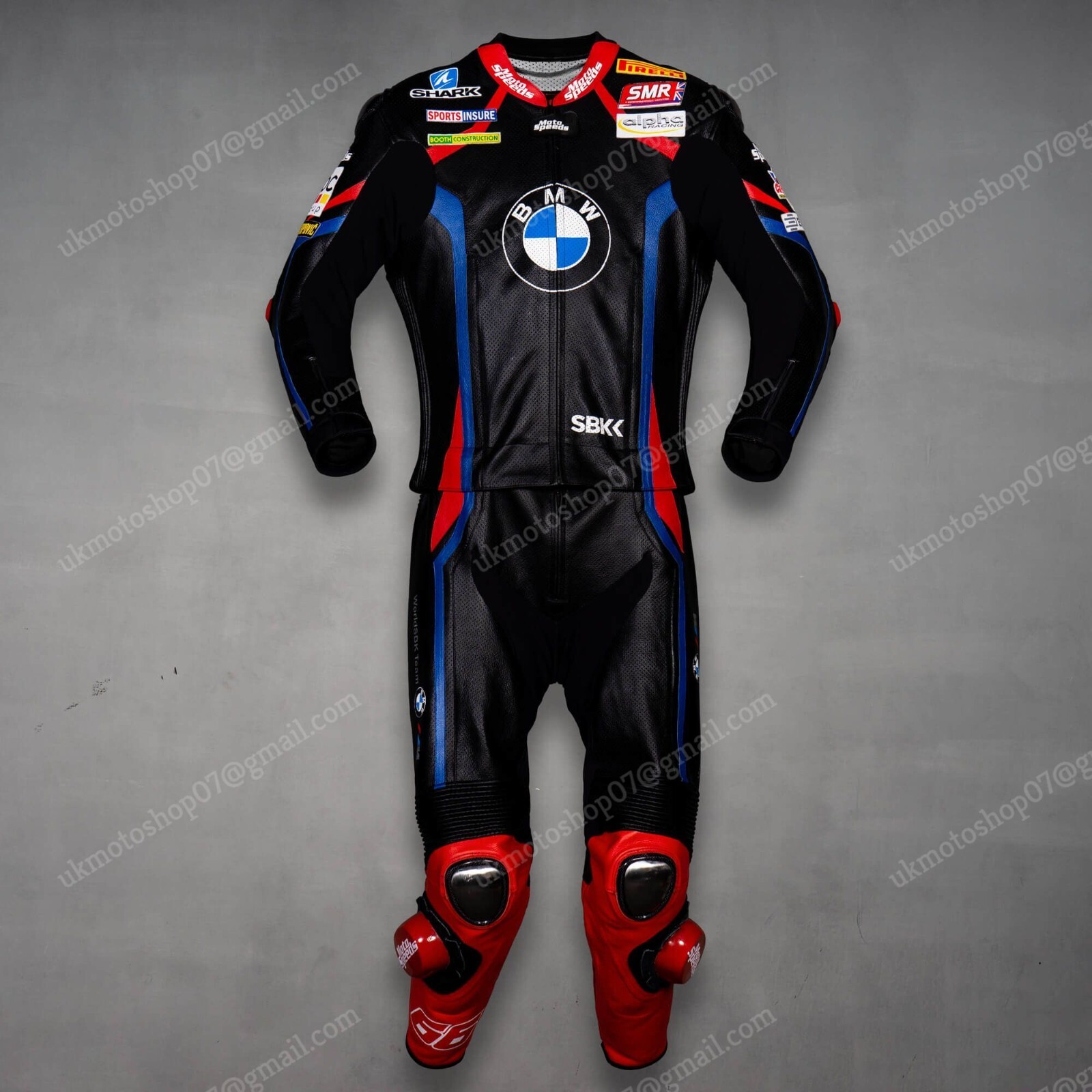 Combinaison moto en cuir BMW pour vos sorties sur circuit et virées sportives