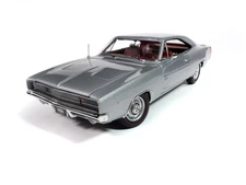 Auto World American Muscle 1968 Dodge Charger R/T MCACN 1:18 AMM1344