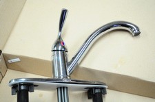 Delta Classic Single Hand Kitchen Faucet 100-DST - Pre Installed - READ