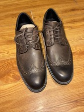 ROCKPORT NIB Dark Brown Men s Wing Tip Leather Shoes Size 9.5 M new in Box