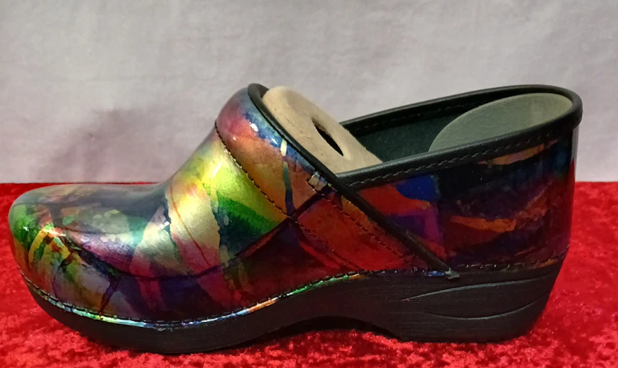 🟩 Zuecos Dansko para mujer talla 38 EU 7,5-8 US XP 2,0 charol color lavado 🟪 Foto 4 de 4