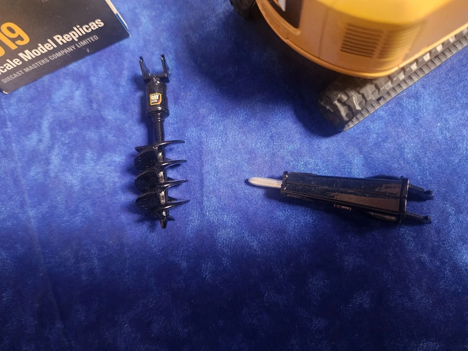 Caterpillar | 1:32 | CAT 308E2 CR SB Mini Hydraulic Excavator | # CAT85239 - Image 4 of 4