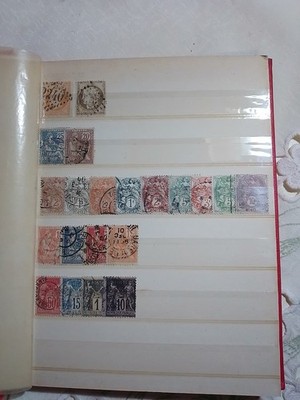France Postage Lot Of 708 New And Travelled Stamps