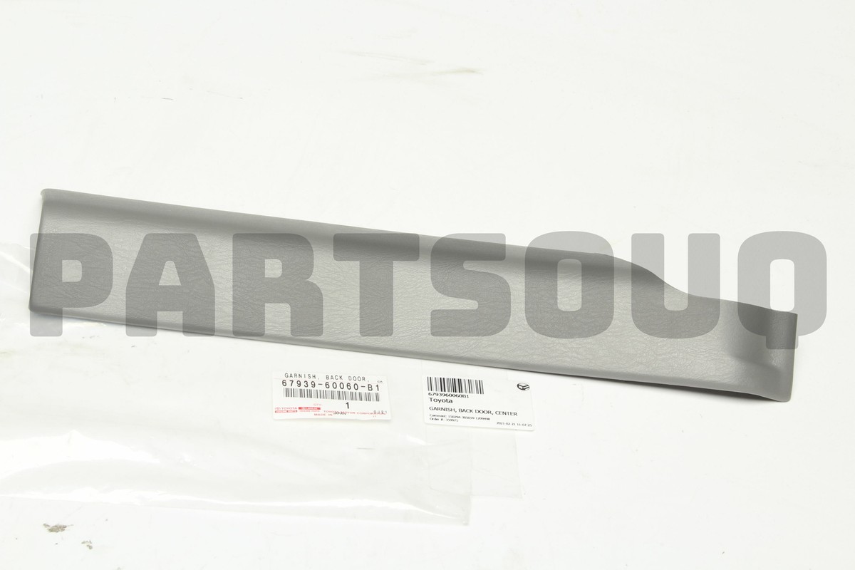 6793960060B1 Genuine Toyota GARNISH, BACK DOOR, CENTER 67939-60060