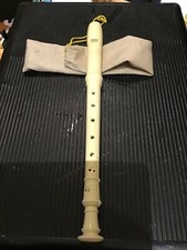 Suzuki E School Recorder SRE 300 in Good Condition