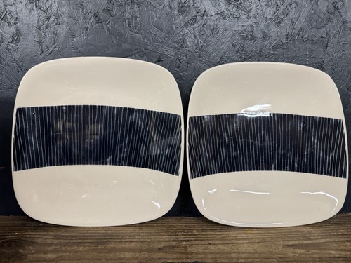 Rachel Barker Plates, Pair Of Ceramic Design Plates. - Picture 2 of 9