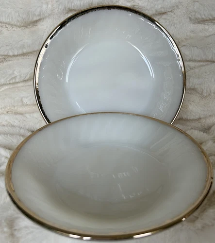 Anchor Hocking Fire King Set of 2 Cereal/salad Bowl Swirl Pattern Gold Trim VTG