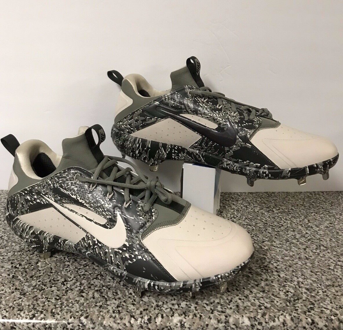 Nike Alpha Huarache Elite Low Camo 