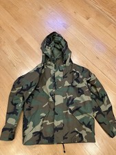 8514-01-228-1315 Vintage USGI ECWCS Parka Jacket Medium Short Woodland Camo Cold