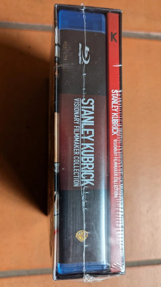 Stanley Kubrick -  Visionary Filmmaker Collection - NEU + ovp  * Blu-ray Box *  - Bild 3 von 3