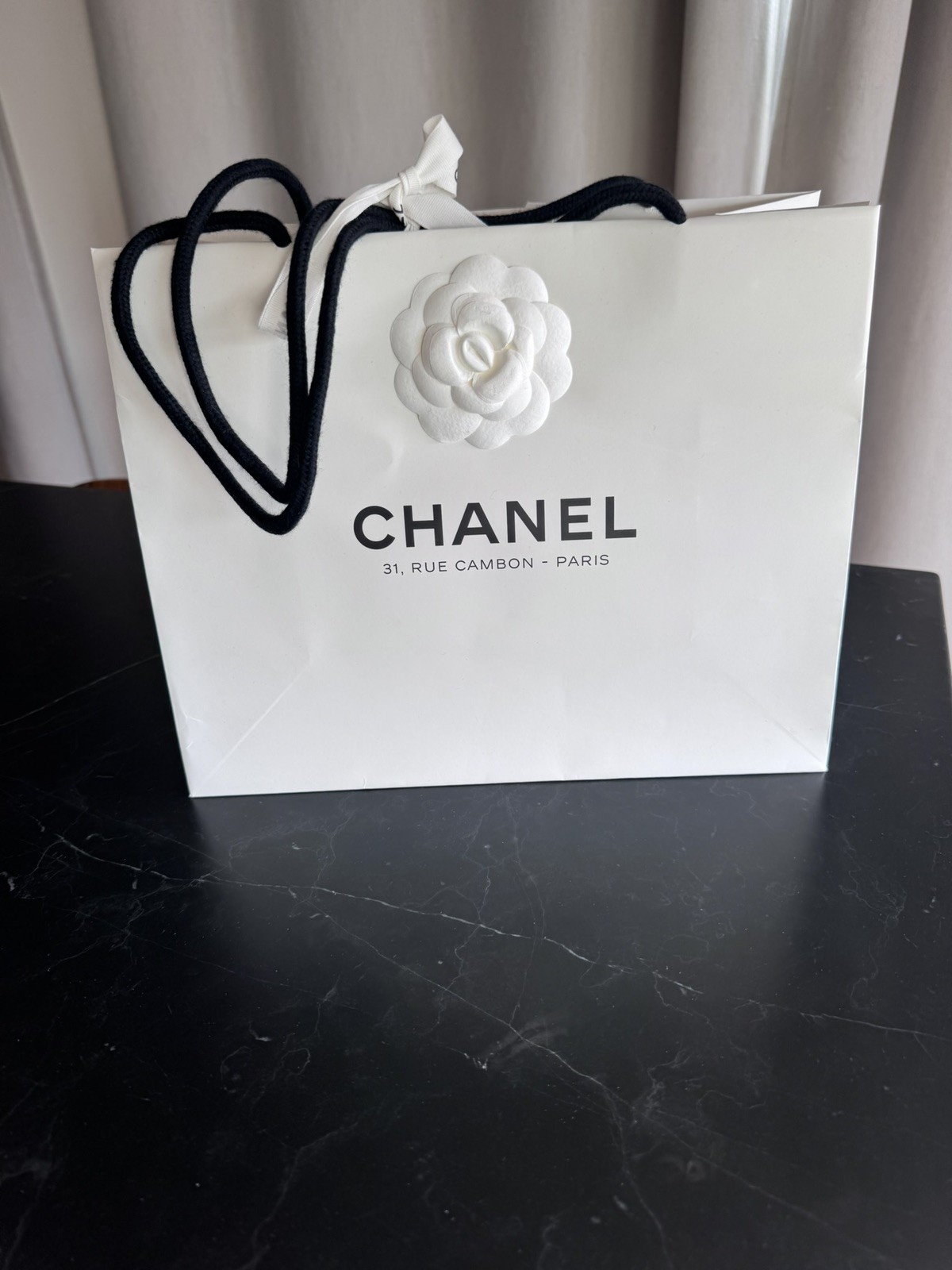 Chanel Small Empty Gift Bag White Paper thumbnail 2