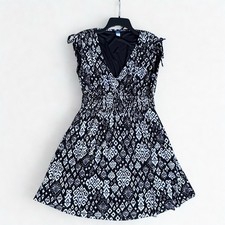 Old Navy Black White Tribal Print Dress M Boho Sleeveless V-Neck Mini