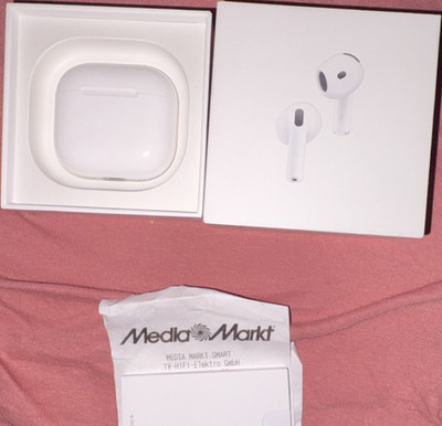 Apple AirPods 4. Generation In-Ear Kopfhörer Bluetooth -ANC