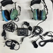 Aircraft Audio Equipment - Sigtronics Transcom II, 2 S-40 headsets, 2 P.T.T.'s