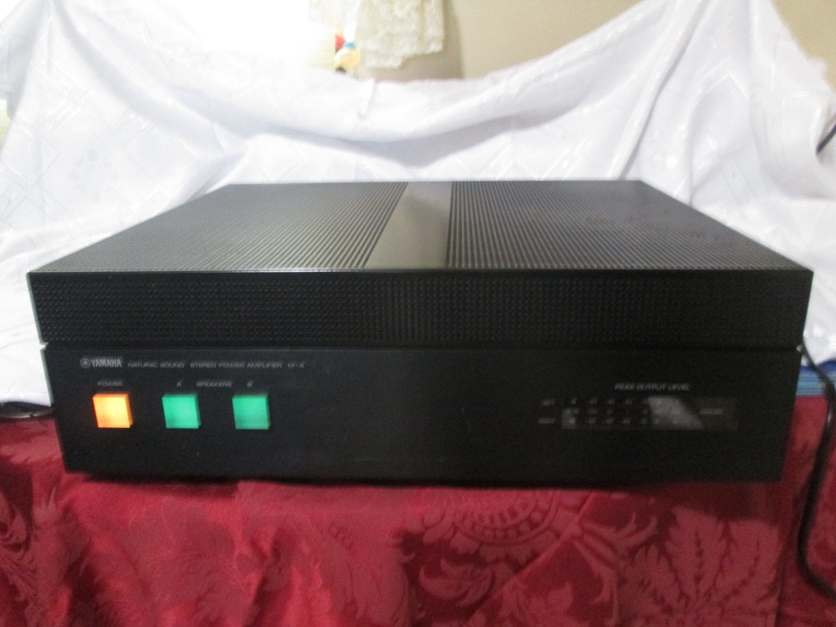 Yamaha M-4 Natural Sound Stereo Power Amplifier AS-IS FREE FedEx