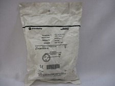 *NEW* ALLEN BRADLEY 871P-BW15C40-R3 SERIES B INDUCTIVE PROXIMITY SENSOR