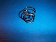 Husqvarna Seat Latch Spring Jonsered Poulan RZ 3016 4216 5426 5623 532198200 OEM