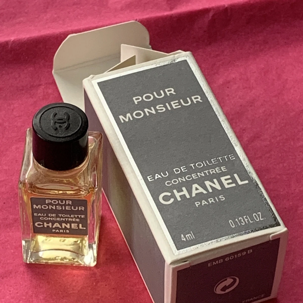 Chanel Pour Monsieur Eau De Parfum Phun 75ml25oz buy to Vietnam CosmoStore Vietnam #16 Chanel Pour Monsieur Eau De Parfum Phun 75ml25oz buy to Vietnam CosmoStore Vietnam