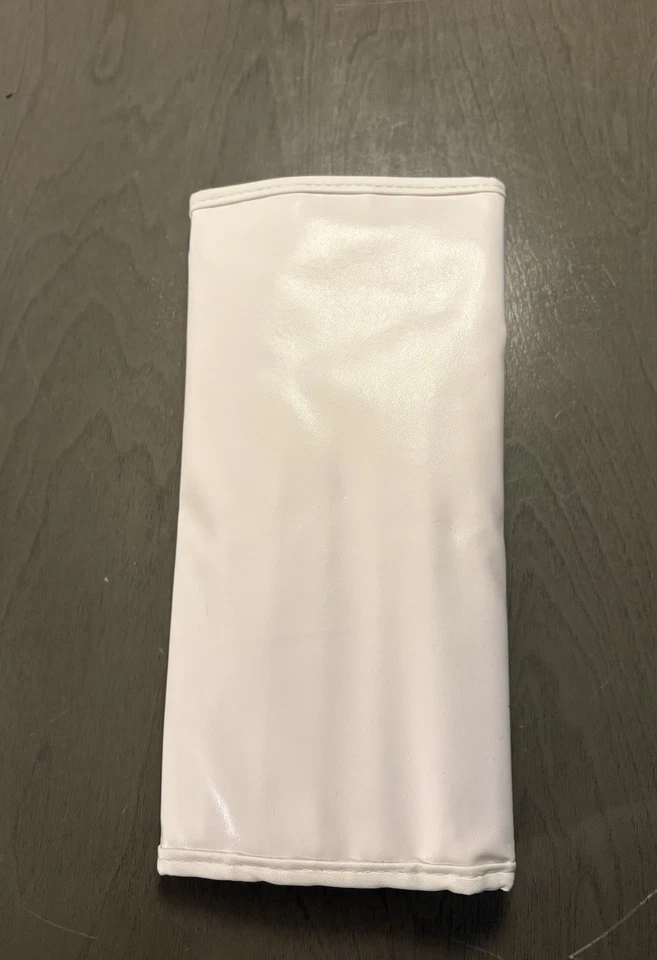 NUEVO Juego de brochas de maquillaje Mica Beauty Cosmetics Deluxe de 10 piezas con estuche rodante vegano Foto 3 de 3