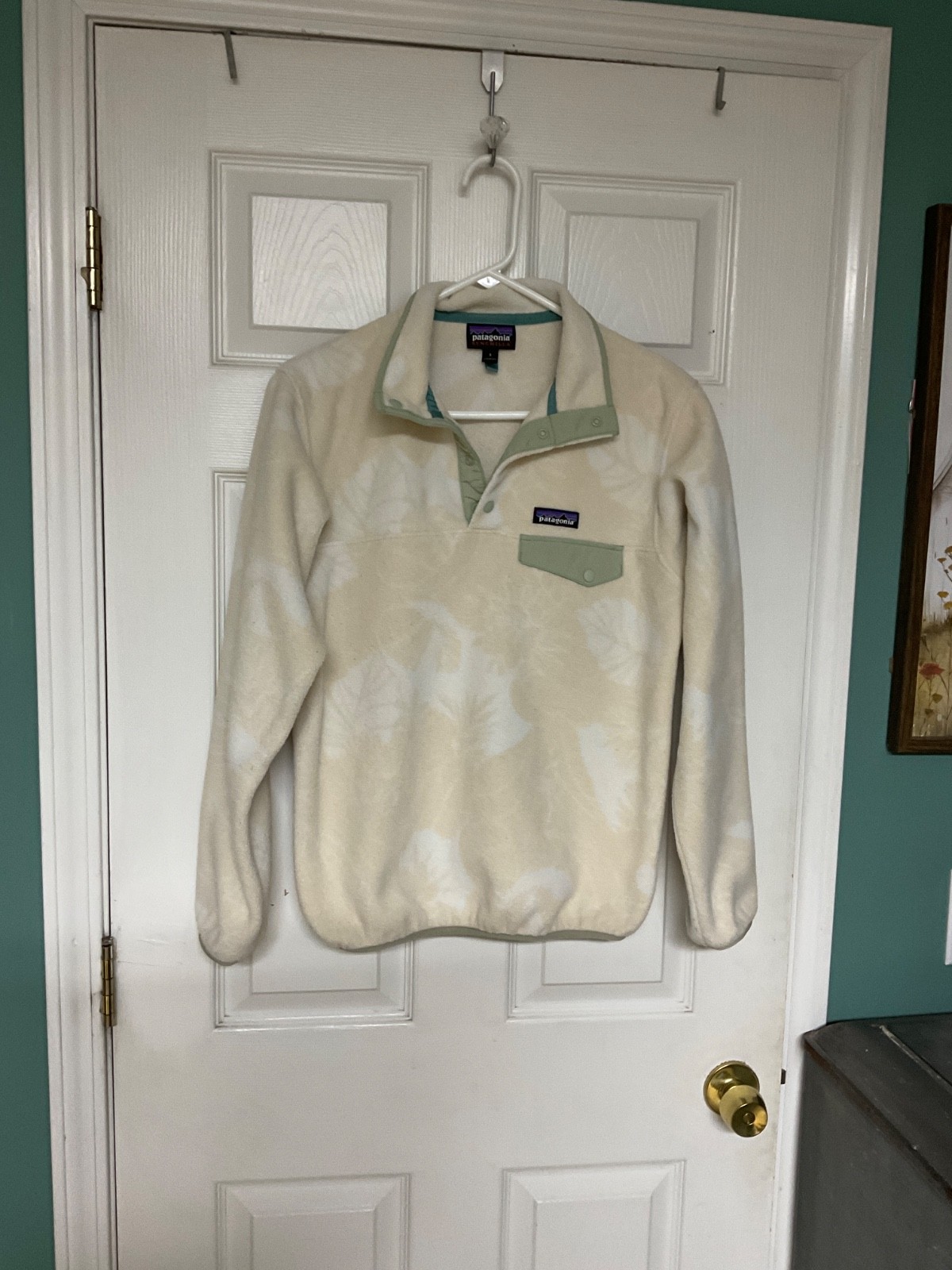 Patagonia Beige Leaf Pattern Pullover Snap Fleece… - image 1