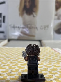 DOMINO ZAZIE BEETZ LEGO MINIFIG FIGURE marvel comics deadpool 2 x-force liefeld