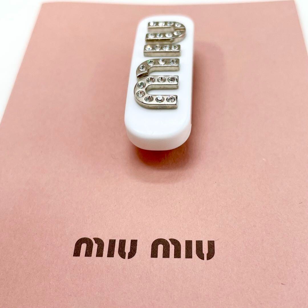 【MIU MIU】l Hairpin/追跡+関税+全国送料込み Miu Miu Hair Clip Hairpin Hair Clip Only 1 [Genuine product