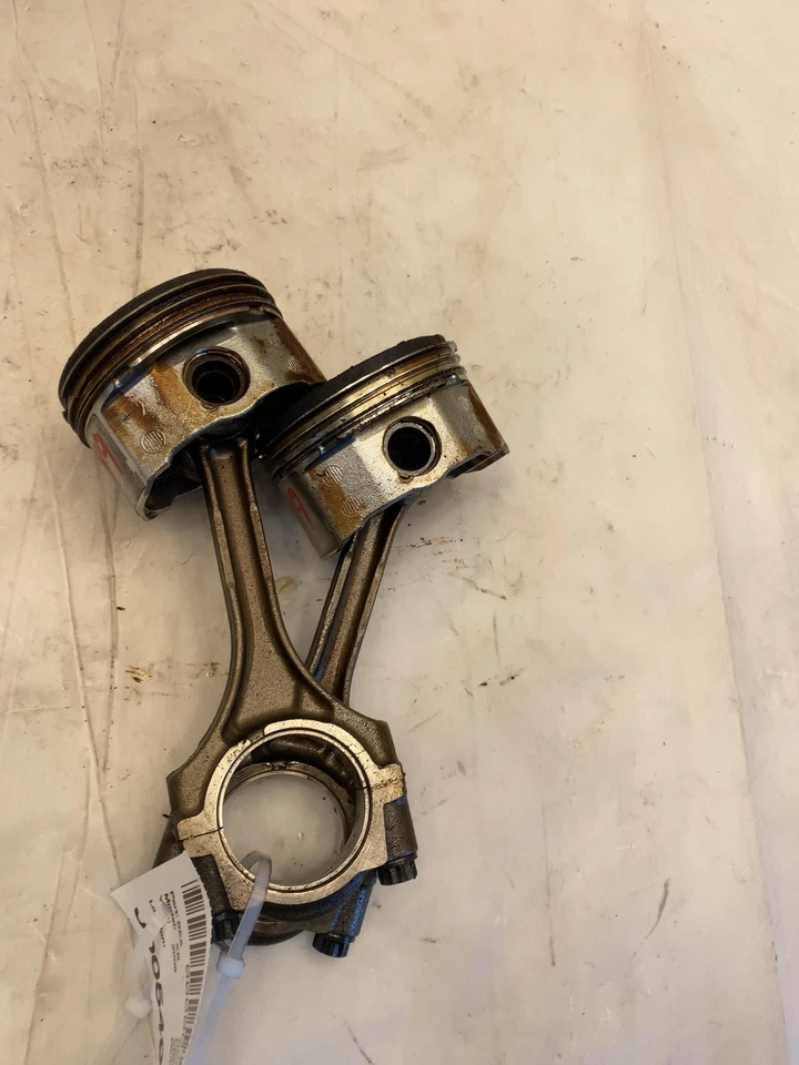 Pistón de dos motores SCION XB 2009-2015 con conjunto de varilla de conexión 2,4 L tracción delantera OEM Foto 4 de 4