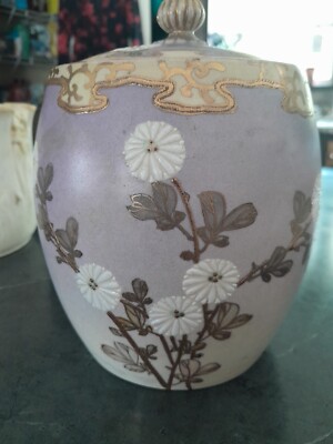 Antique Japanese Ginger/biscuit/tea Jar Lavender Has Flaws Marking Under Lid