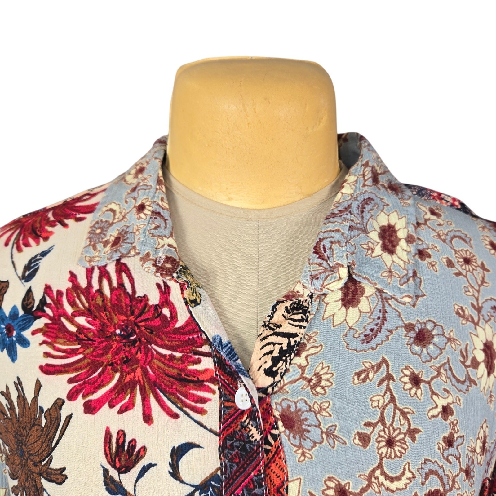 Boho Patchwork Floral Button Down Shirt L Mixed P… - image 3