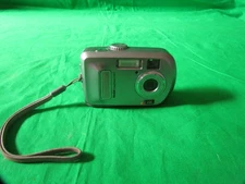 Kodak Digital Camera EasyShare Model C310 4.0MP Silver w/256MB SD Card Tested