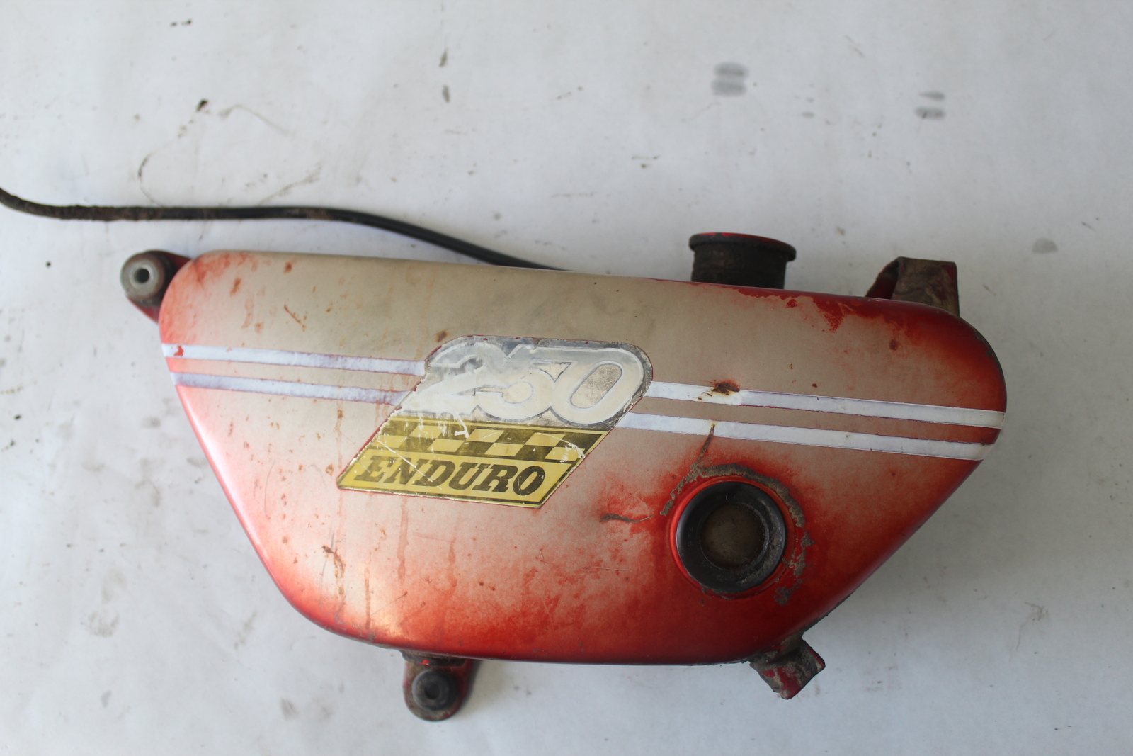 1968 YAMAHA DT1 DT 1 ENDURO 250 OIL CAP OIL TANK OILTANK CAP eBay