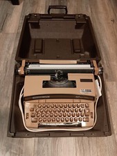 Smith-Corona Coronet Coronamatic Super 12 Electric Typewriter W/Case thumbnail
