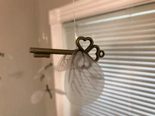 ~7 Keys~📕Magical, Harry Potter Flying Keys, Bronze Tone, Wizard Party Decor✨!