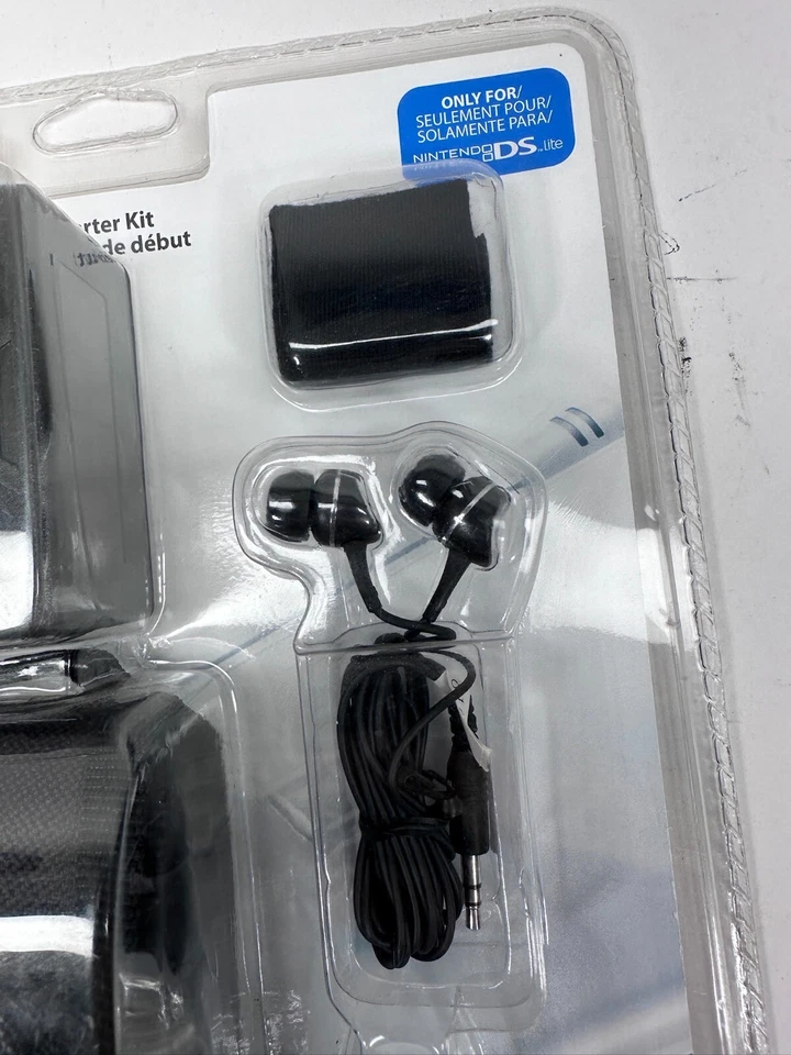 Nintendo DSi Starter Kit (Black) (Nintendo DS) BRAND NEW - Image 2 of 4