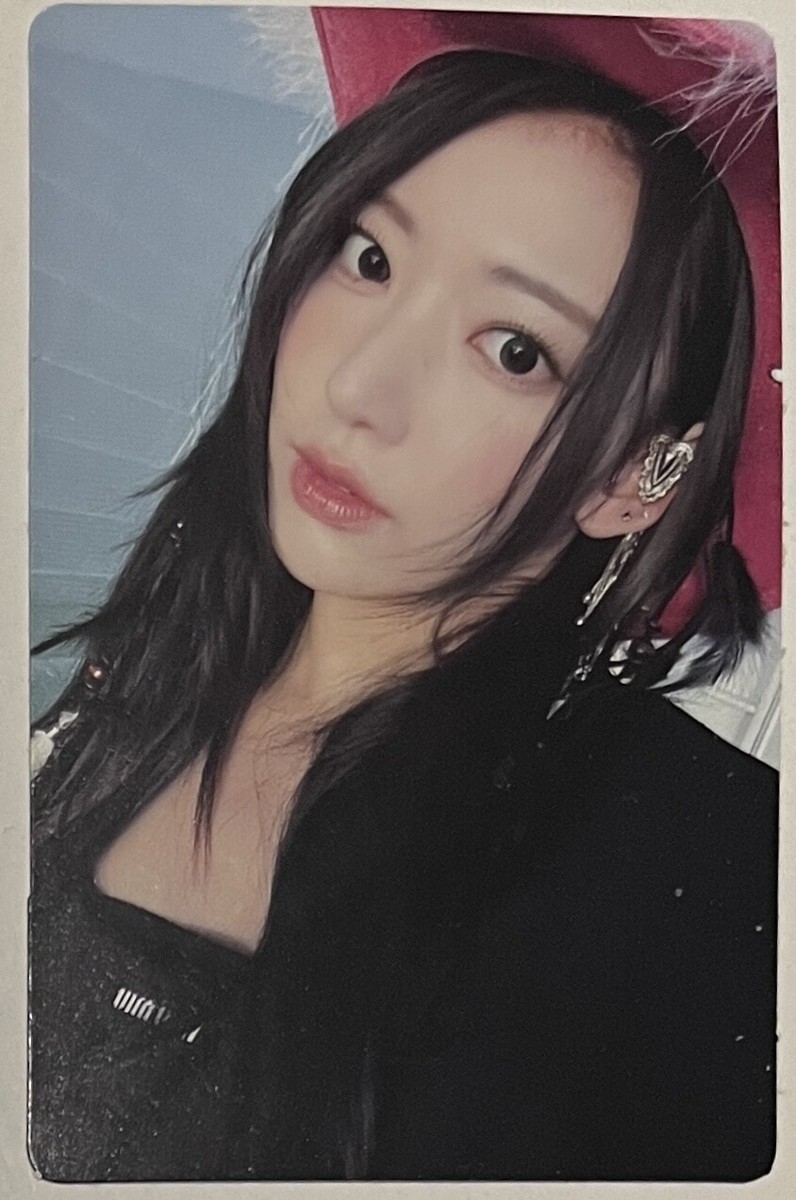 LE SSERAFIM UNFORGIVEN 1st Studio Album Official PHOTOCARD Chaewon