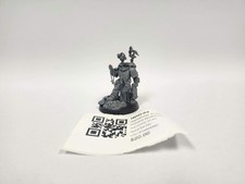 Warhammer 40,000 Primaris Apothecary HDO-04