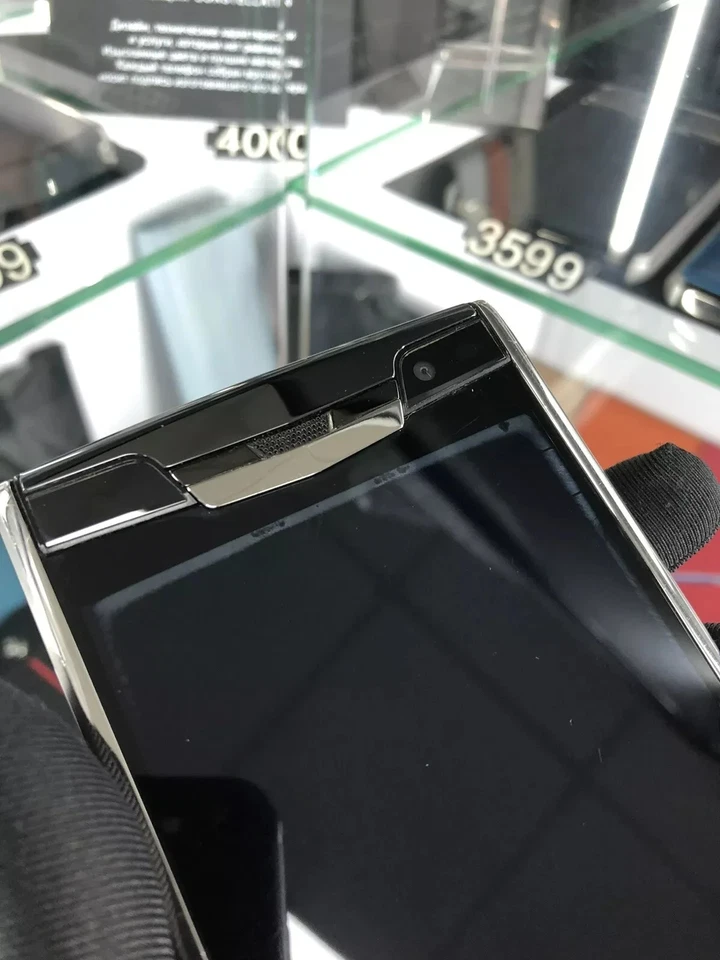 Vertu Signature Touch 2 - 2016 Carbon 🐊 - 64 GB - nero (sbloccato) - Immagine 2 di 4