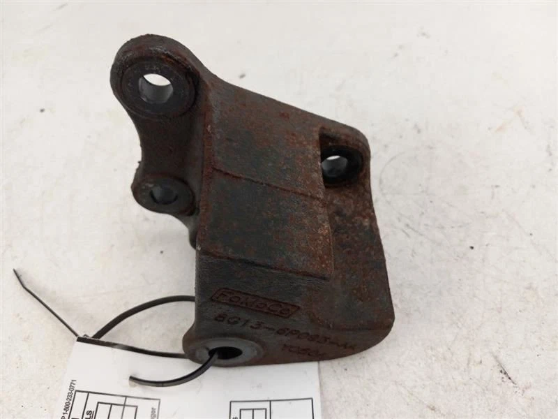 Lincoln MKS 2009 montaje de motor Foto 3 de 4