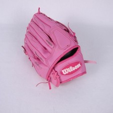Wilson A300 10 1/2" Girls T-Ball Glove Right Handed Pink EXCELLENT CONDITION