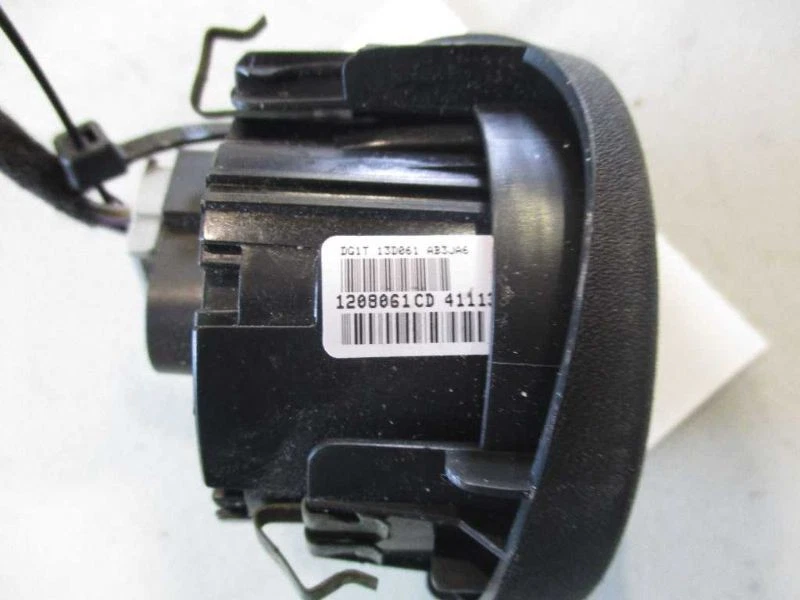 Botón de control del interruptor de faros Ford Taurus 2013 Foto 3 de 4