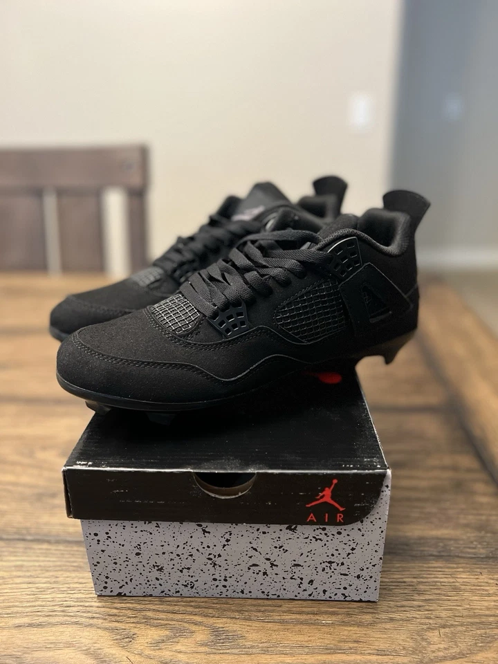 Botines de fútbol Air Jordan 4 personalizados para gato negro para hombre talla 11 Foto 3 de 4