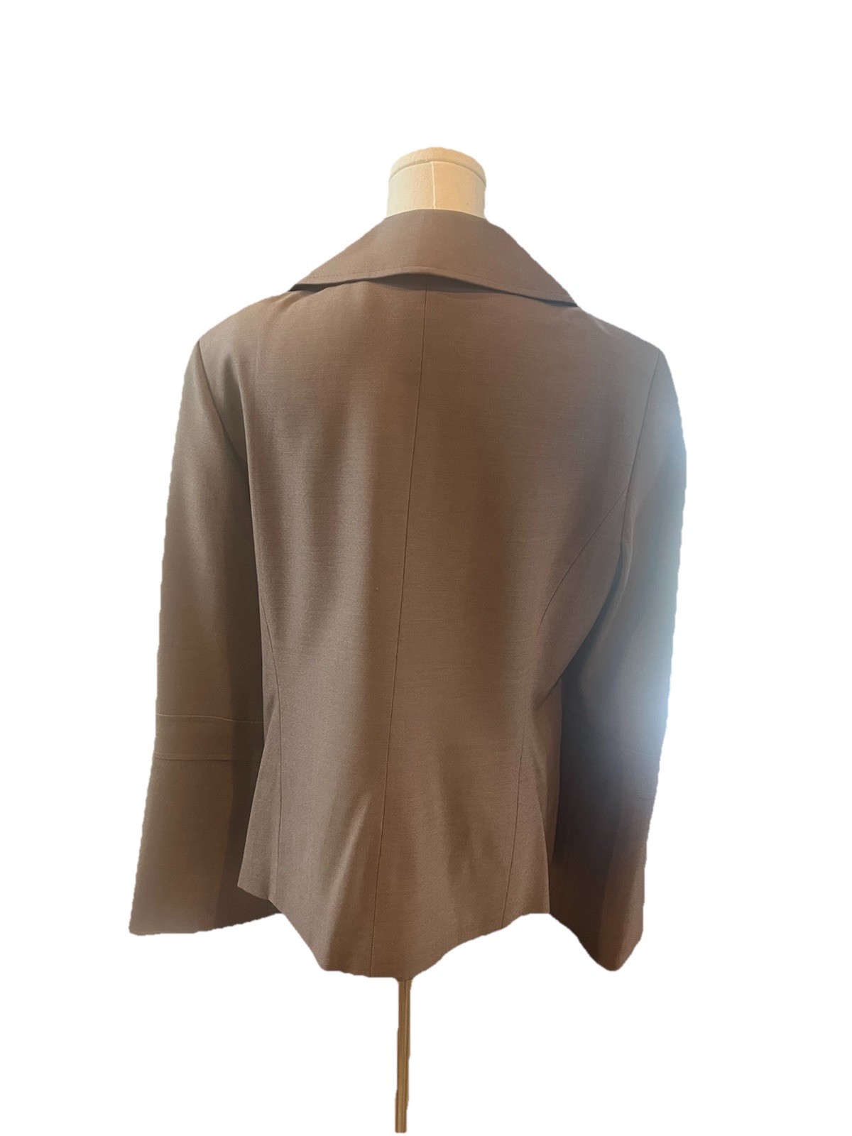 Ellen Tracy Button Front Brown Collared Blazer Lo… - image 4