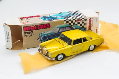 Lot De Voitures Miniatures Norev 1/43 - Porsche, Mercedes, Lancia, De Tomaso - Occasion